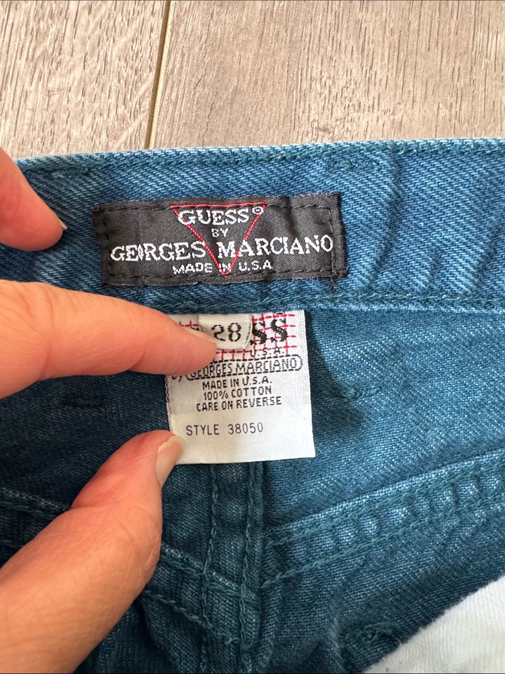 Vintage 90s Guess by Georges Marciano USA High Rise Mom Jeans Size 24 Teal Blue - Picture 7 of 7